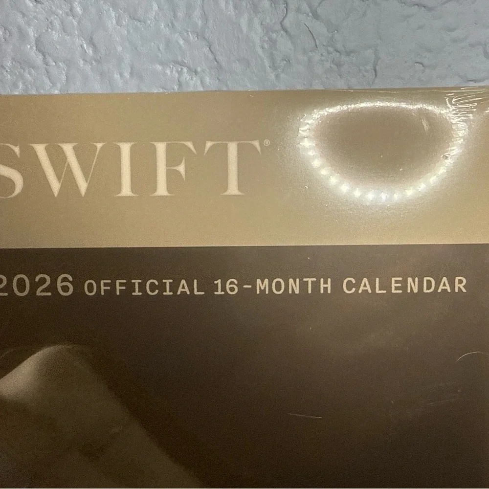 Taylor Swift 2026 Official Calendar - Black and White